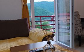 Apartmani Lena