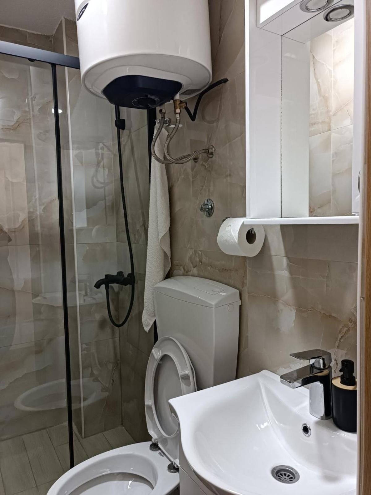 Apartmani Lena Plužine Zewnętrze zdjęcie